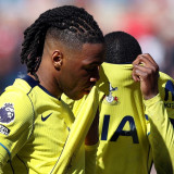 Debut Mimpi Buruk De Zerbi! Tottenham Hotspur Tumbang, Makin Tenggelam di Zona Degradasi