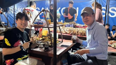 Lama Tak Berkabar, Eks Timnas Indonesia Shin Tae-yong Kedapatan Nongkrong di Angkringan Kopi Joss Jogja