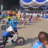 Ratusan Anak dari Berbagai Daerah di Indonesia Ikuti Kompetisi Pushbike di Sidoarjo