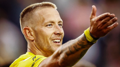 Update Cedera Lewis Holtby usai Dilukai Justin Hubner: Bintang Veteran Jerman Absen Berapa Lama?