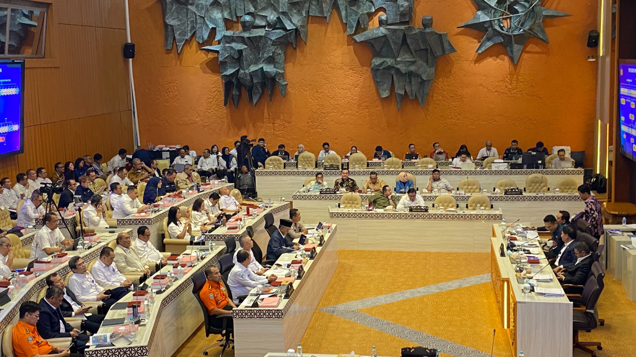 Menhub Sebut Angka Kecelakaan saat Mudik Lebaran 2026 Menurun, Korban Tewas 300 Orang
            - galeri foto