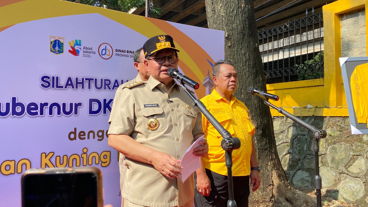 Masuk Musim Kemarau, Pemprov Jakarta Kembali Lanjutkan Penambalan Jalan Berlubang
            - galeri foto