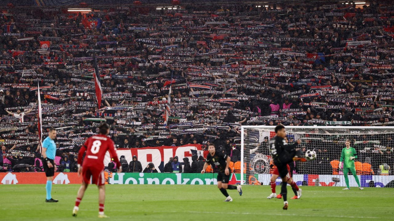 Liverpool Tak Berkutik di Liga Champions! PSG Hancurkan Harapan di Anfield Lewat Aksi Dembele
            - galeri foto