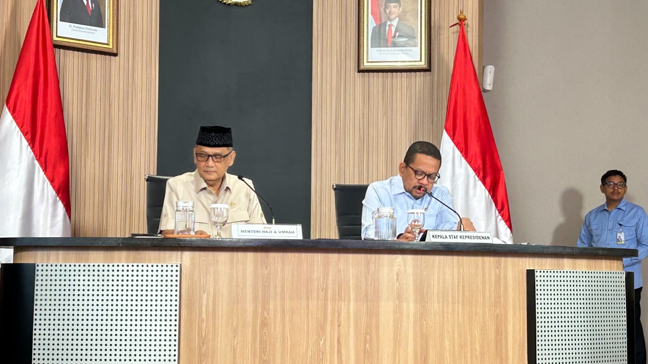 Harga Avtur Melonjak, Menhaj Irfan Ungkap Biaya Haji Terancam Naik Rp1,77 Triliun
            - galeri foto