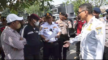 Ratusan Juru Parkir Mulai Ditertibkan karena Belum Masuk Sistem Parkir Digital