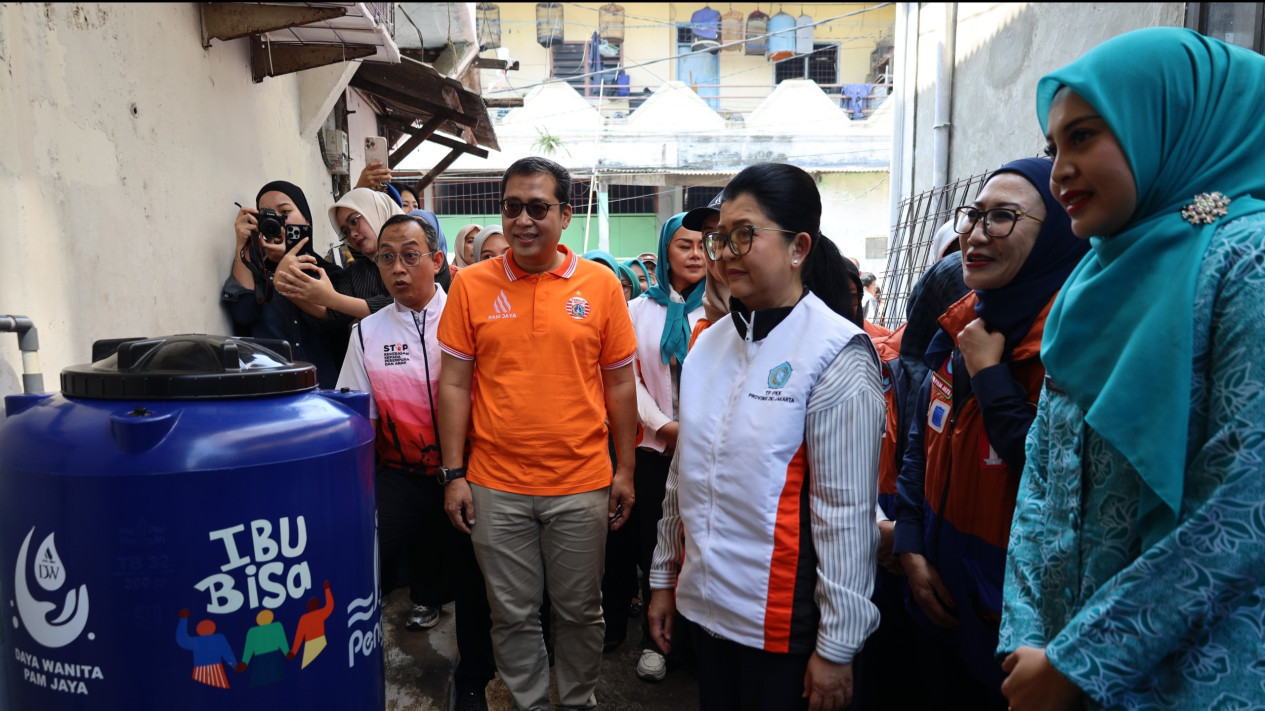 Setelah Jakarta Barat, PAM JAYA dan TP PKK DKI Jakarta Salurkan Toren Air Gratis untuk Warga Jakarta Utara
            - galeri foto