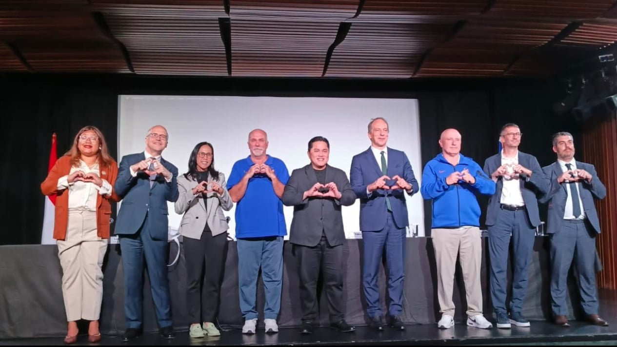 Erick Thohir Sebut Kerjasama dengan FFF Berpeluang Hadirkan Laga Timnas Indonesia Vs Perancis ‎
            - galeri foto