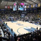 Viral Megatron LED Cube di Bandung Arena, Satria Muda Siapkan Kejutan Usai Kesuksesan IBL All Star