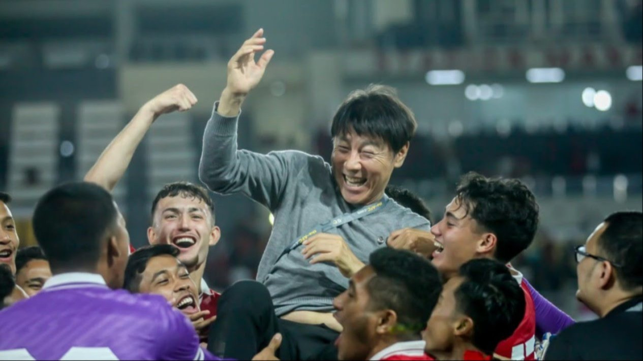 Bukan Bahas Timnas Indonesia, STY Ungkap 'Success Story' Pernah Kalahkan Jerman saat Tangani Korea Selatan, dengan Bangga Bilang Begini
            - galeri foto