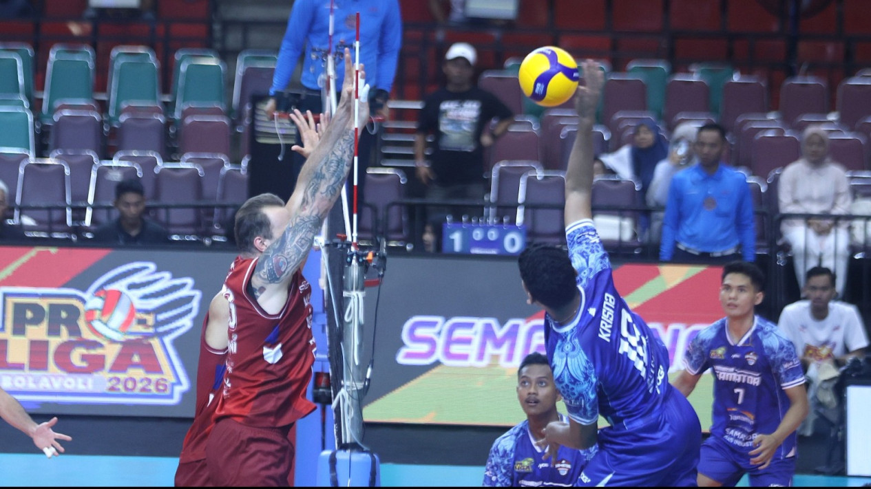 Final Four Proliga 2026: Babak Belur Dihajar LavAni Tiga Set Langsung, Sigit Ari Widodo Akui Materi Pemain Samator...
            - galeri foto