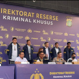 Polda Metro Ungkap Kasus Tindak Pidana Penyalahgunaan LPG Subsidi 3 Kilogram di Enam Lokasi, Sebelas Orang Jadi Tersangka!