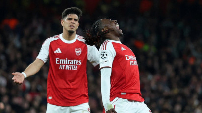 Henry Tertawa Dengar Arsenal Bisa Kalahkan Man City