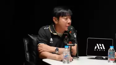 Di Jakarta, Shin Tae-yong Berkenan 'Turun Gunung' ke Sepak Bola Indonesia