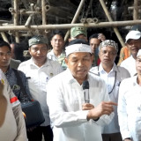 Program Rutilahu Jabar Libatkan Pabrik Genteng Lokal, Dedi Mulyadi Dorong Kenaikan Penghasilan Pekerja!