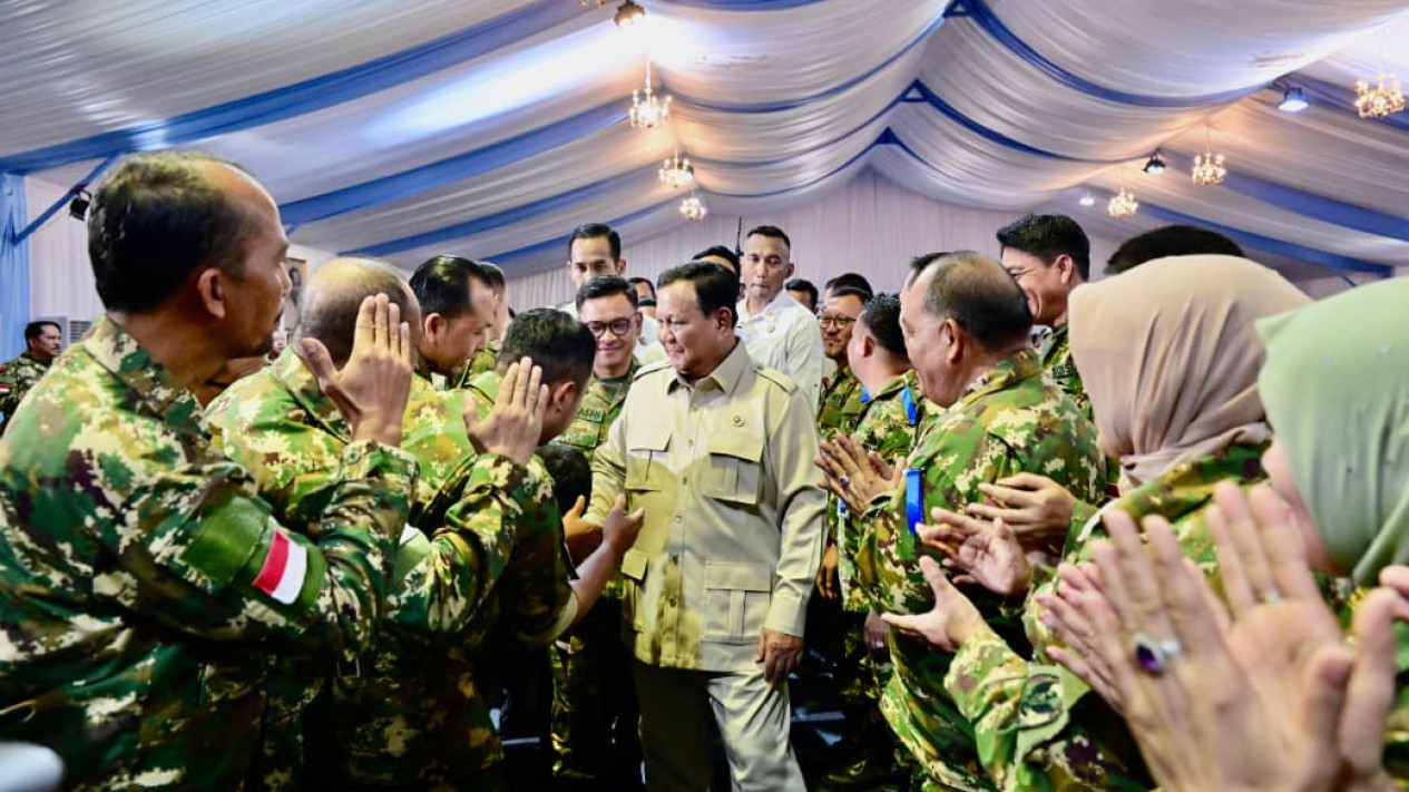 Prabowo Kumpulkan 503 Ketua DPRD di Magelang, Tekankan Peran Krusial Daerah Menuju Indonesia Emas 2045
            - galeri foto