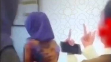 Siswa SMA di Purwakarta Acungkan Jari Tengah ke Guru, Dedi Mulyadi Ngamuk Tolak Sanksi Skors: Beri Hukuman Lebih Berat Selama 3 Bulan