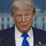 Trump Tuding Iran Langgar Gencatan Senjata Usai Insiden Penembakan di Selat Hormuz