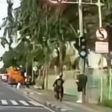 WNA Jadi Korban Jambret Ponsel di Jakarta Pusat, Terduga Pelaku Gunakan Motor Berboncengan