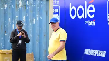 Bojan Hodak Ngamuk! Persib Bandung Buang Kemenangan, Wasit Ikut Disorot di Laga Lawan Dewa United