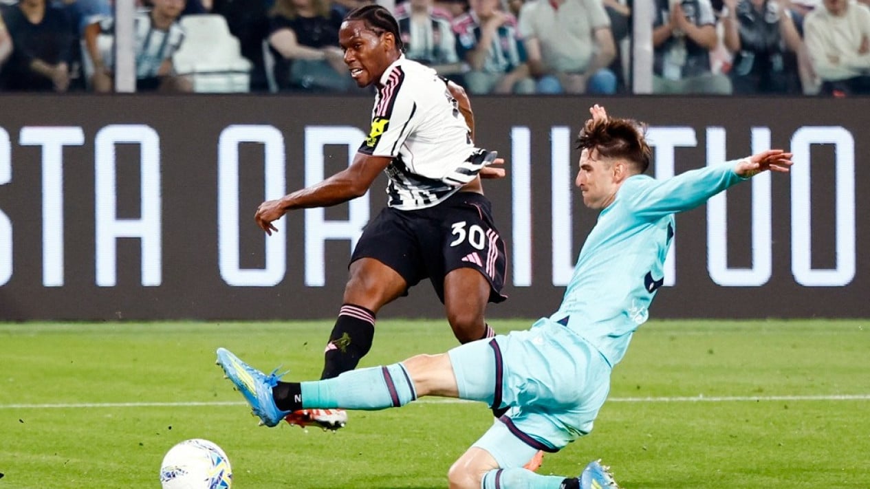 Update Klasemen Liga Italia 2025-2026: Juventus Makin di Atas Angin Berkat Jay Idzes, Emil Audero Cs Terima Kabar Buruk
            - galeri foto