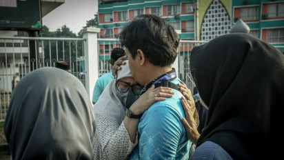 Berita Foto: Bingkai Air Mata dan Harapan Iringi Keberangkatan Perdana Jemaah Haji 2026