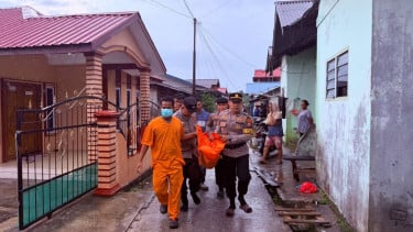 Ibu Rumah Tangga di Karimun Ditemukan Tewas Gantung Diri di Kamar