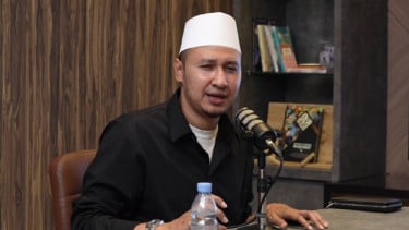 Dampaknya Tak Main-main, Habib Usman Ingatkan Penyebar Hoaks Bisa Kena Hukuman Dunia dan Akhirat
