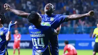Masih Ingat Herman Dzumafo Epandi? Legenda Persib yang Sudah Dinaturalisasi, tapi Tak Pernah Dipanggil ke Timnas Indonesia