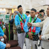 Kloter Pertama Haji Embarkasi Solo Terbang Menuju Tanah Suci, Tahun Ini Jawa Tengah Berangkatkan 34.122 Jemaah