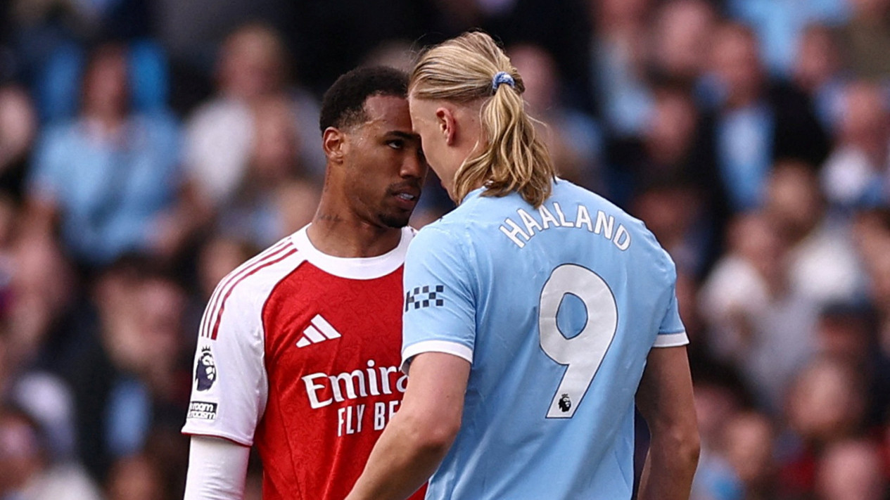 Arsenal Vs Manchester City, Siapa Diuntungkan dari Sisa Jadwal?
            - galeri foto