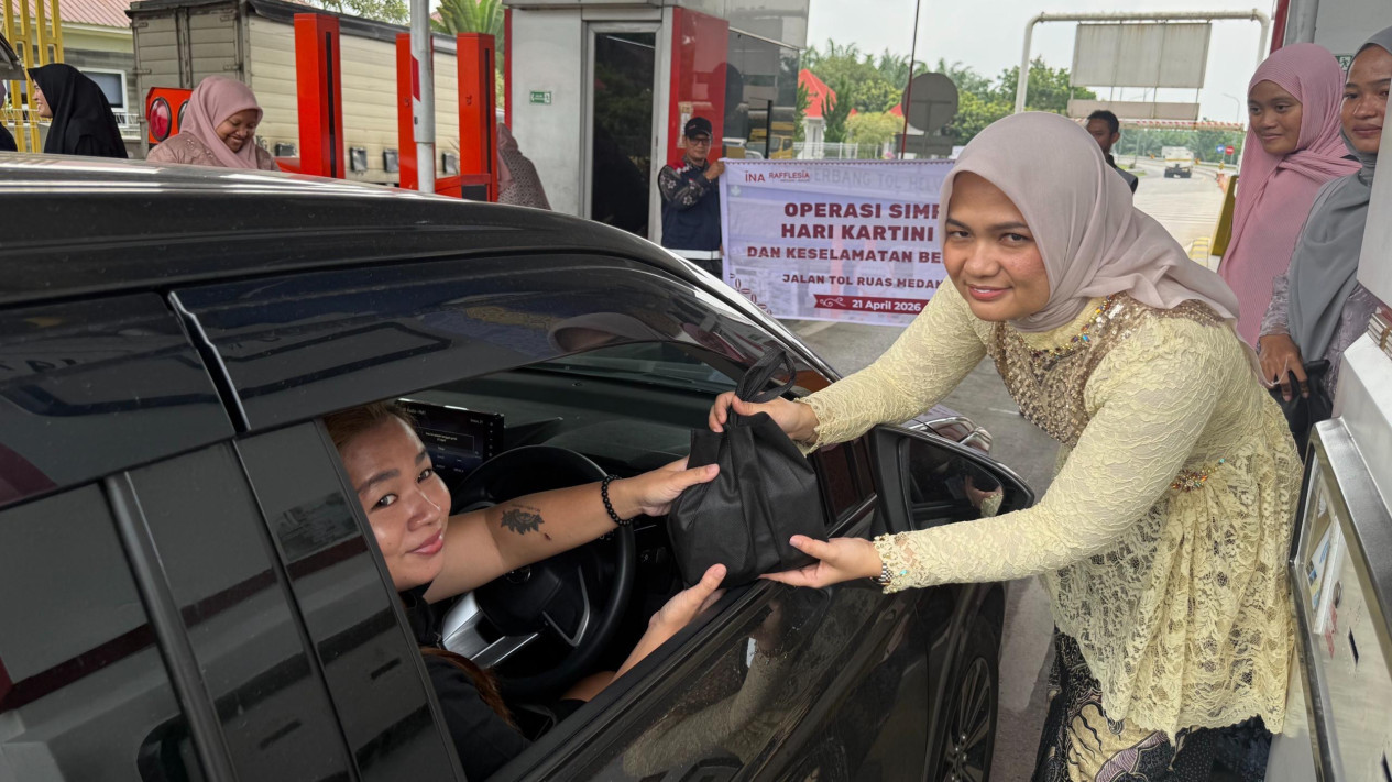 Peringati Hari Kartini, Tol Medan–Binjai Gelar Kampanye Keselamatan dan Bagikan Bingkisan Khusus Pengendara Wanita
            - galeri foto