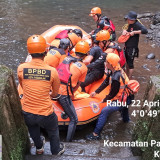 Mandi di Air Terjun Dini Hari, Seorang Pemuda Meninggal Dunia 