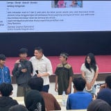 Tangis Al Jabar Pecah di Hadapan Seskab Teddy, Mimpi Sederhana untuk Sekolah Menggetarkan Kunjungan Sekolah Rakyat