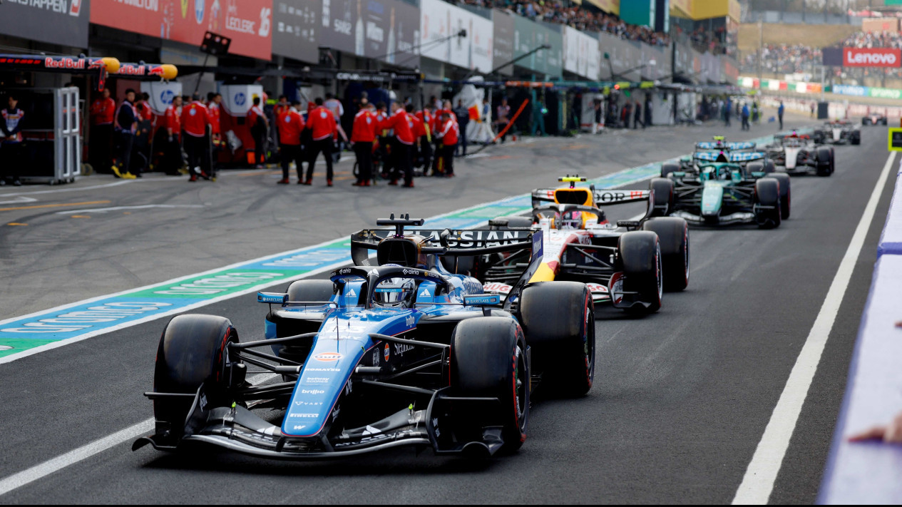 FIA Resmi Ubah Regulasi Baru Power Unit di F1 2026, Bos Williams Langsung Angkat Bicara
            - galeri foto