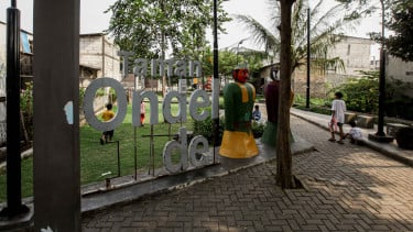 Lensa Berbicara: Taman Ondel-Ondel Jakarta Utara Terlantar, Membahayakan Keselamatan Anak-Anak