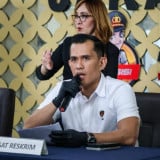 Polisi Ringkus Empat Spesialis Pencurian Modus Ganjal ATM di Cipayung, Beraksi Tujuh Kali Hingga ke Jawa Tengah