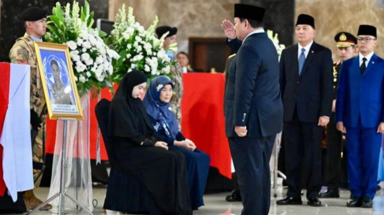 Tiga Prajurit TNI yang Gugur di Lebanon, Asabri Salurkan Hak dan Manfaat Ahli Waris
            - galeri foto