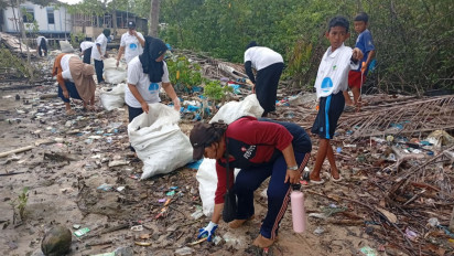 Penanganan Sampah Rempang Digenjot, 10 Ton Diangkut dalam Sejam