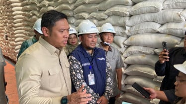 Sidak Stok Beras di Palembang, Wamentan: Tembus 5 Juta Ton, Tertinggi Sepanjang Sejarah