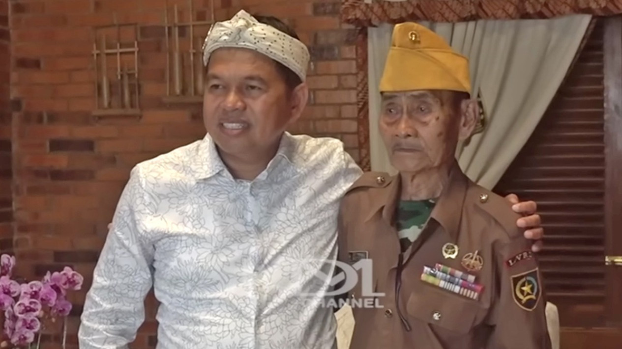 Awalnya Diragukan Dedi Mulyadi, Kakek Jali 84 Tahun Ini Ternyata Veteran Sejati yang Mengagumkan
            - galeri foto
