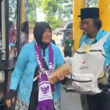 Rocker Naik Haji, Hikmah Berbakti kepada Sang Ibu Antarkan Didik Seket ke Tanah Suci