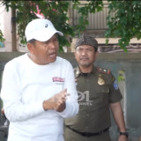 Habis Kesabaran Dedi Mulyadi Lihat Pedagang yang Tak Jaga Kebersihan: Ini Udah Melanggar, Marah-marah