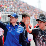 Jenson Button Prediksi Masa Depan dari Max Verstappen yang Terus Keluhkan Mobil F1 2026 yang Gunakan Regulasi Baru