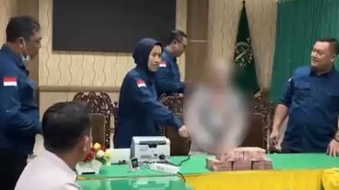 Kades Tlogosari Pati Jadi Tersangka Korupsi Rp805 Juta, Kejari Sita Uang Tunai Ratusan Juta Rupiah