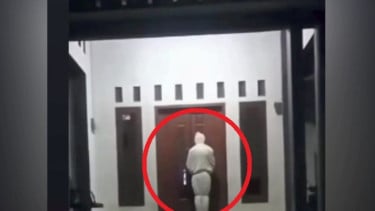 Pocong Keliling Kota Depok Lagi, Datangi Rumah Warga hingga Bikin Kesurupan Polisi Turun Tangan