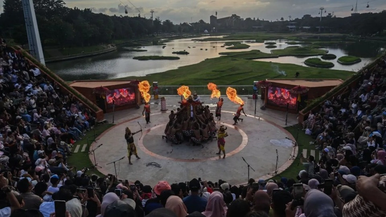 5 Rekomendasi Acara Akhir Pekan di Jakarta, dari Festival Jazz hingga Pameran Batik
            - galeri foto