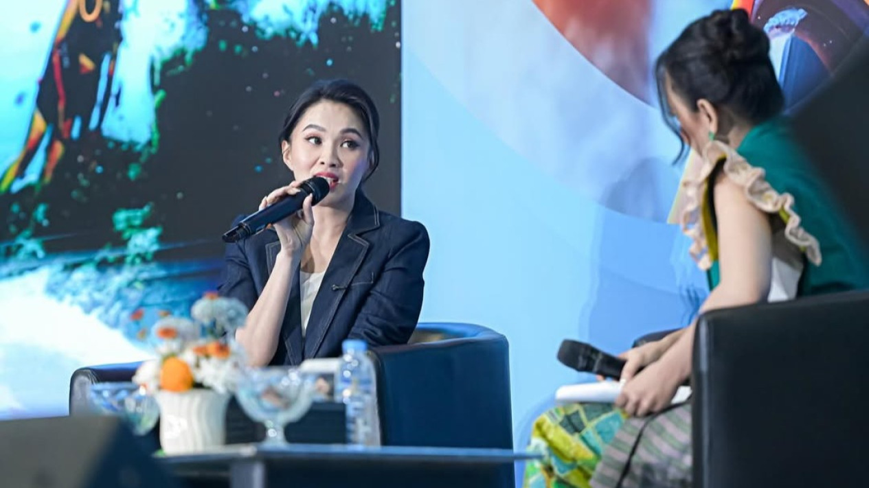 Gubernur Malut Sherly Tjoanda Tak Habis Pikir Harga Tiket Pesawat Mahal: Mengancam Pariwisata di Indonesia Timur
            - galeri foto