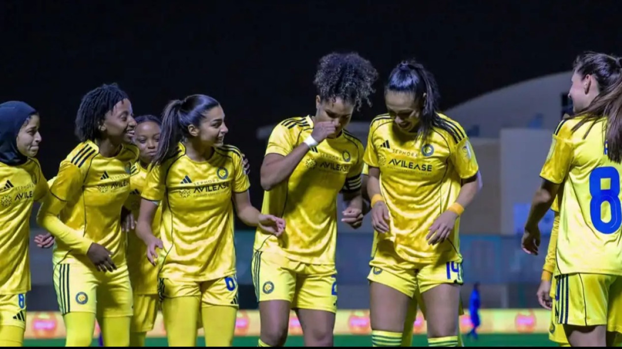 Eks Pelatih Timnas Putri Indonesia Bawa Al Nassr Juara Liga Arab Saudi
            - galeri foto