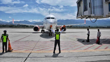 Gara-gara Avtur, Pemerintah Tahan Batas Maksimal Kenaikan Harga Tiket Pesawat Sebesar 13 Persen