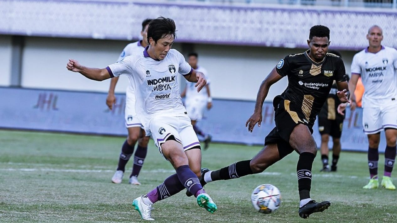 Bisa Jadi Amunisi Baru Timnas Indonesia, Profil Bae Sin-yeong Si Jebolan Liga Korea Selatan yang Sedikit Lagi Eligible Jadi WNI dan Bela Skuad Garuda
            - galeri foto